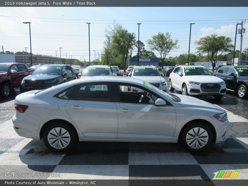 Pure White / Titan Black 2019 Volkswagen Jetta S