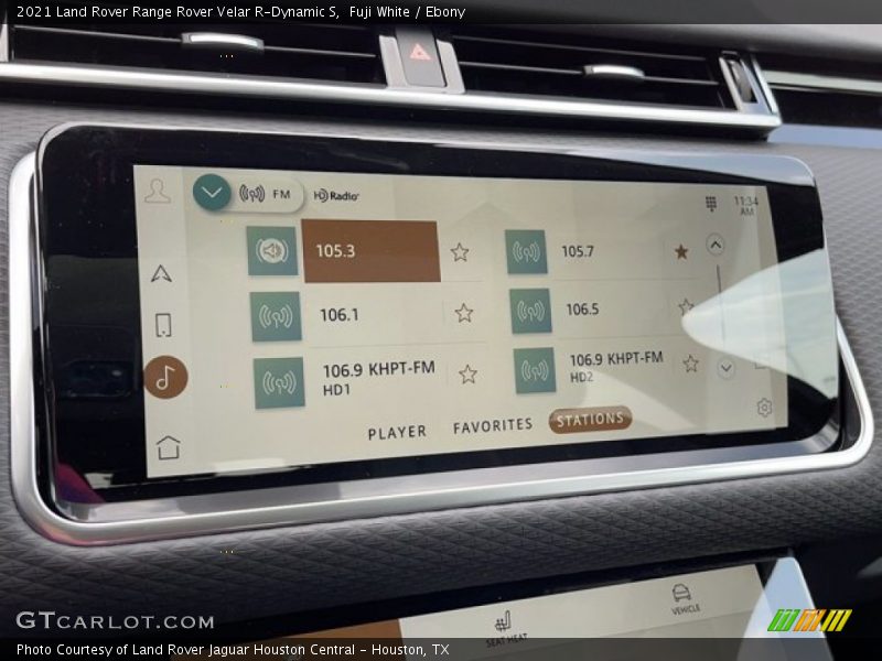 Fuji White / Ebony 2021 Land Rover Range Rover Velar R-Dynamic S
