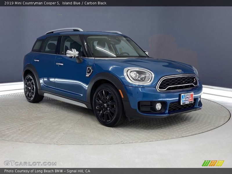 Island Blue / Carbon Black 2019 Mini Countryman Cooper S