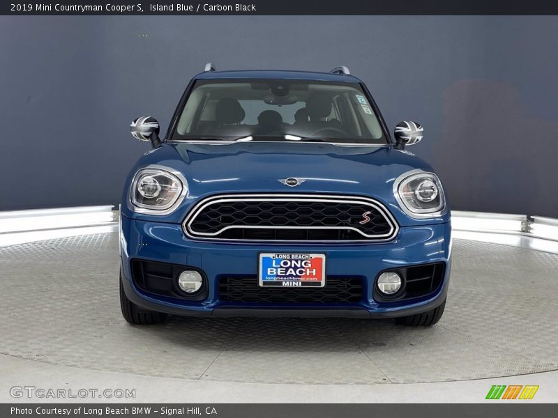 Island Blue / Carbon Black 2019 Mini Countryman Cooper S