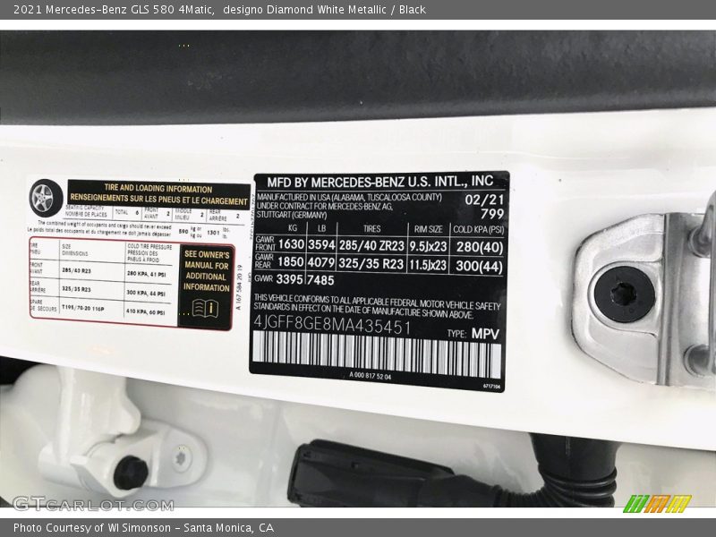 designo Diamond White Metallic / Black 2021 Mercedes-Benz GLS 580 4Matic