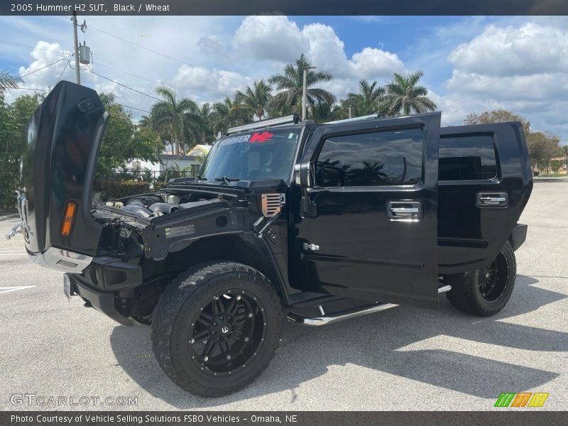 Black / Wheat 2005 Hummer H2 SUT