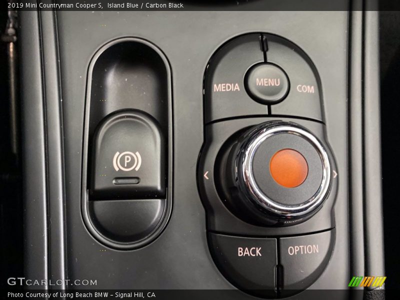 Island Blue / Carbon Black 2019 Mini Countryman Cooper S
