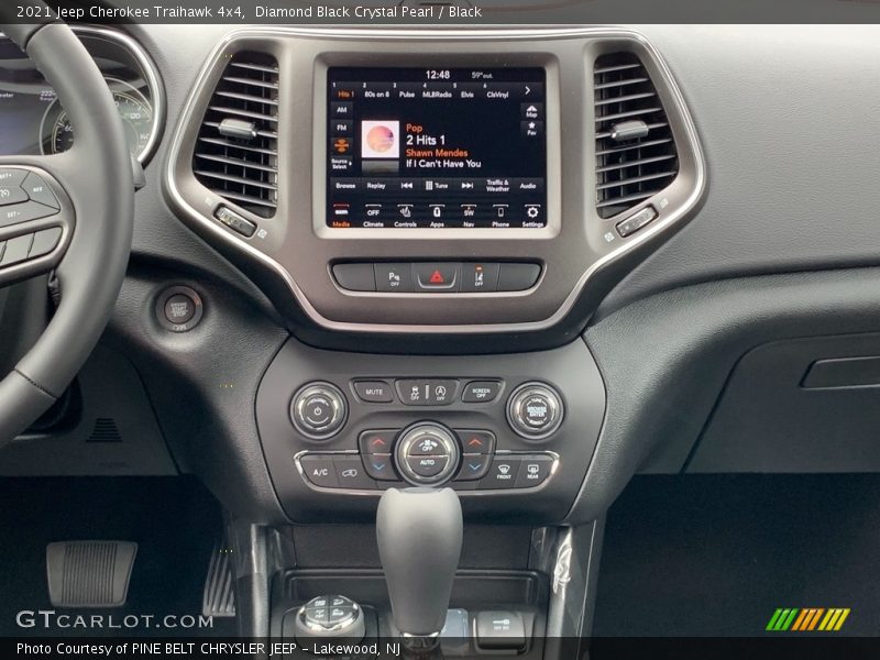 Diamond Black Crystal Pearl / Black 2021 Jeep Cherokee Traihawk 4x4