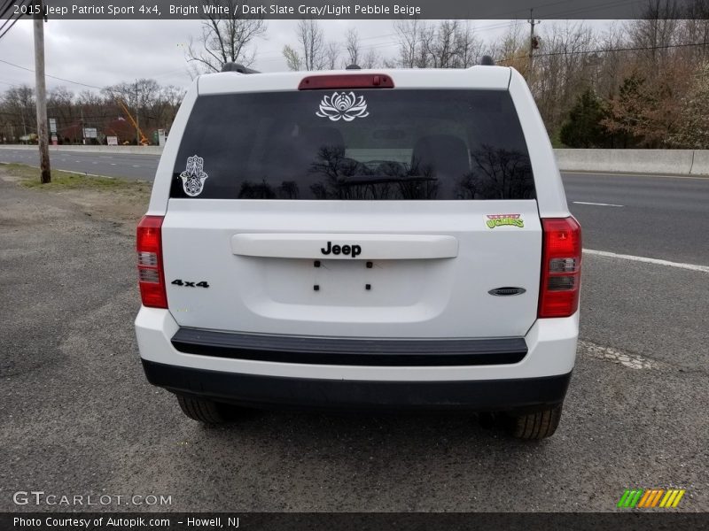 Bright White / Dark Slate Gray/Light Pebble Beige 2015 Jeep Patriot Sport 4x4