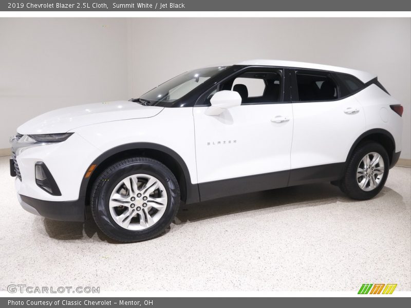 Summit White / Jet Black 2019 Chevrolet Blazer 2.5L Cloth