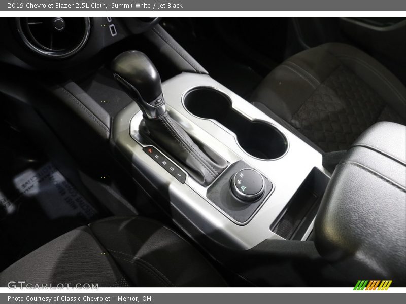 Summit White / Jet Black 2019 Chevrolet Blazer 2.5L Cloth