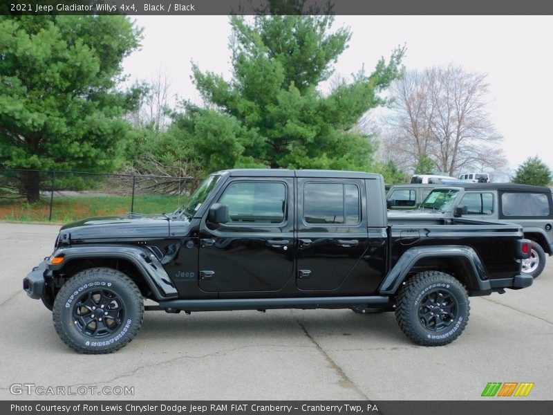 Black / Black 2021 Jeep Gladiator Willys 4x4