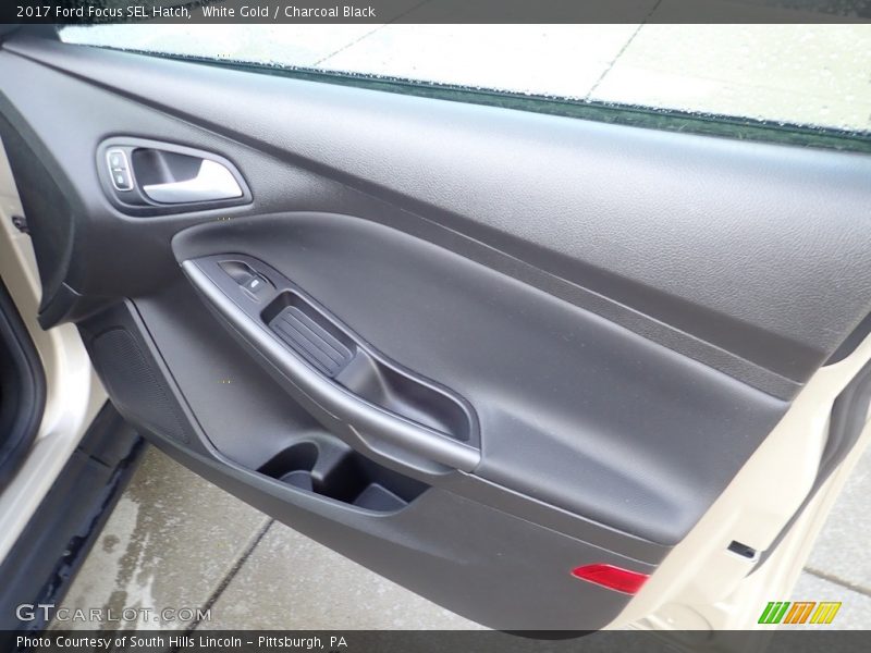 White Gold / Charcoal Black 2017 Ford Focus SEL Hatch