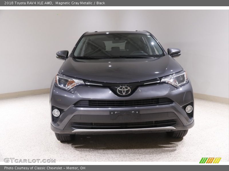 Magnetic Gray Metallic / Black 2018 Toyota RAV4 XLE AWD