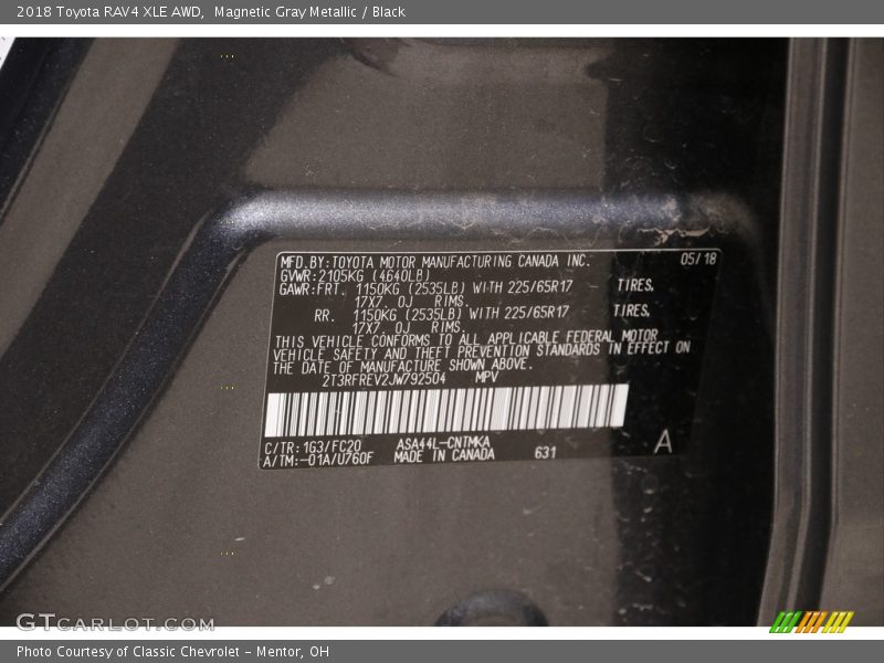 Magnetic Gray Metallic / Black 2018 Toyota RAV4 XLE AWD