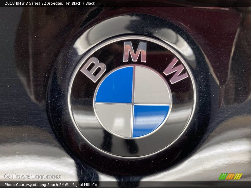 Jet Black / Black 2018 BMW 3 Series 320i Sedan