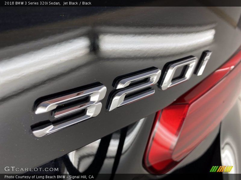 Jet Black / Black 2018 BMW 3 Series 320i Sedan