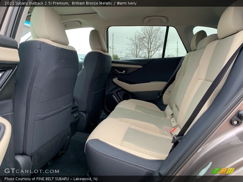 Brilliant Bronze Metallic / Warm Ivory 2021 Subaru Outback 2.5i Premium