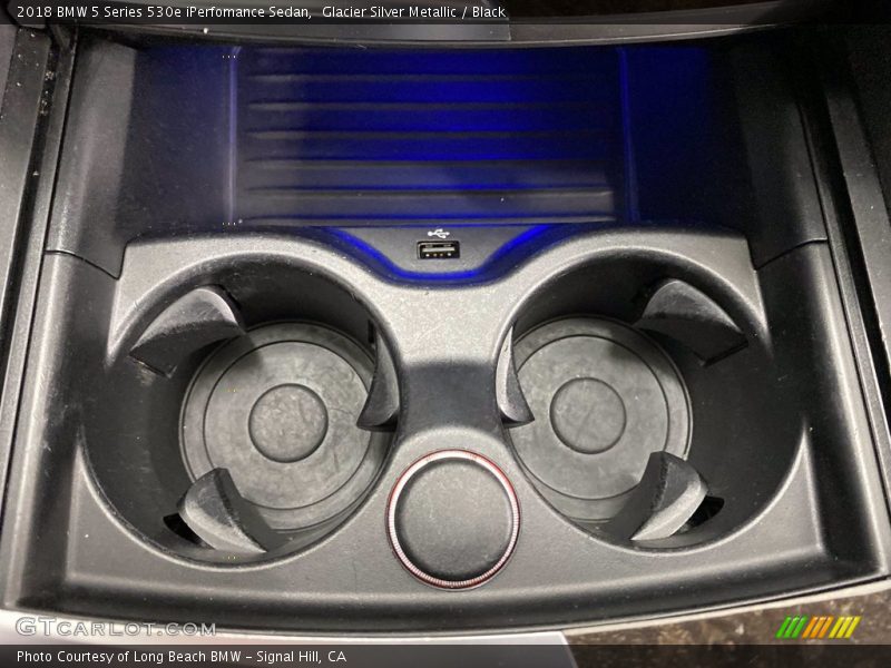 Glacier Silver Metallic / Black 2018 BMW 5 Series 530e iPerfomance Sedan