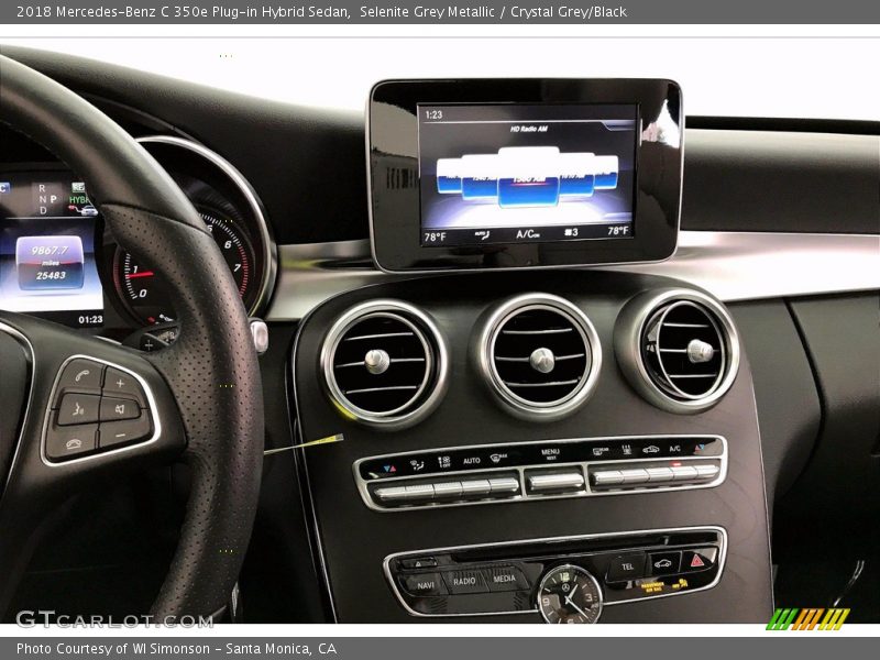 Selenite Grey Metallic / Crystal Grey/Black 2018 Mercedes-Benz C 350e Plug-in Hybrid Sedan