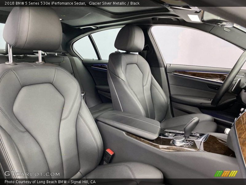 Glacier Silver Metallic / Black 2018 BMW 5 Series 530e iPerfomance Sedan