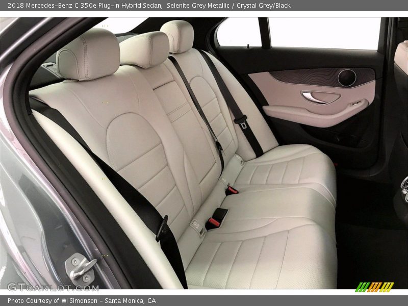 Selenite Grey Metallic / Crystal Grey/Black 2018 Mercedes-Benz C 350e Plug-in Hybrid Sedan