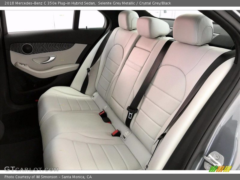 Selenite Grey Metallic / Crystal Grey/Black 2018 Mercedes-Benz C 350e Plug-in Hybrid Sedan