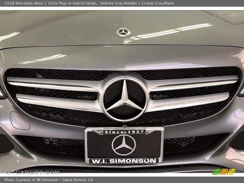 Selenite Grey Metallic / Crystal Grey/Black 2018 Mercedes-Benz C 350e Plug-in Hybrid Sedan