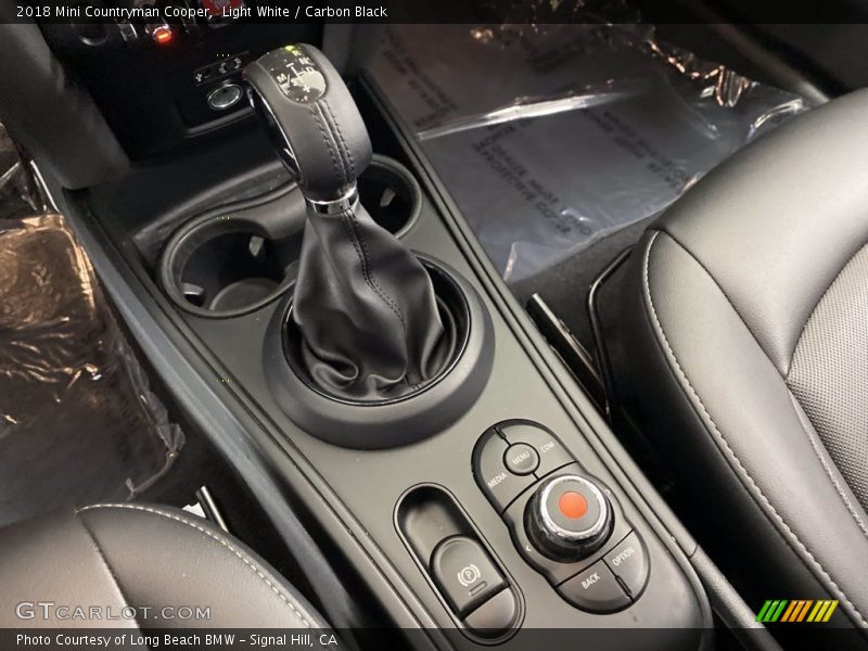 Light White / Carbon Black 2018 Mini Countryman Cooper