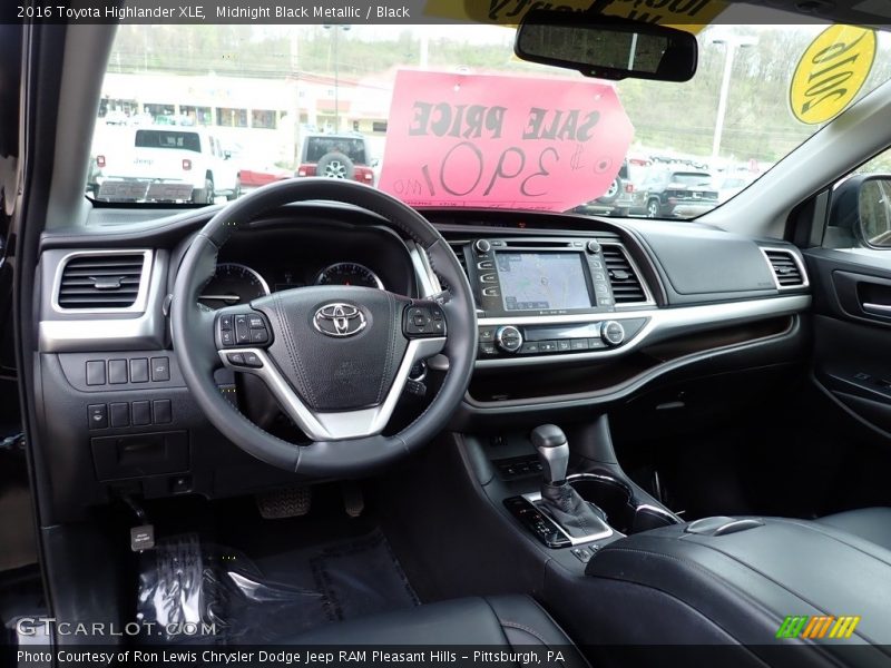 Midnight Black Metallic / Black 2016 Toyota Highlander XLE