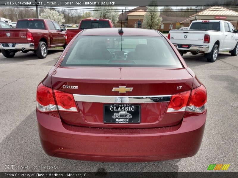 Siren Red Tintcoat / Jet Black 2016 Chevrolet Cruze Limited LT
