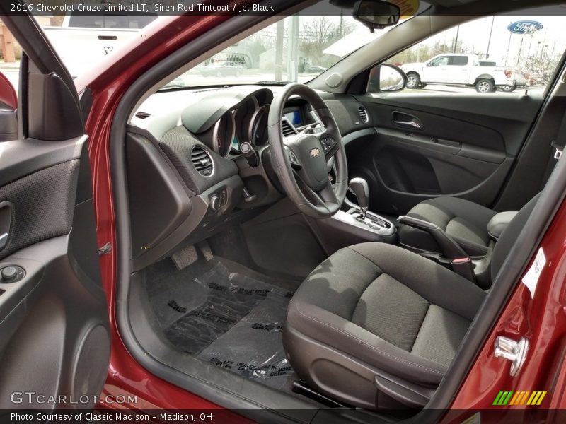 Siren Red Tintcoat / Jet Black 2016 Chevrolet Cruze Limited LT