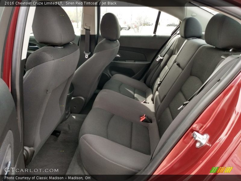 Siren Red Tintcoat / Jet Black 2016 Chevrolet Cruze Limited LT