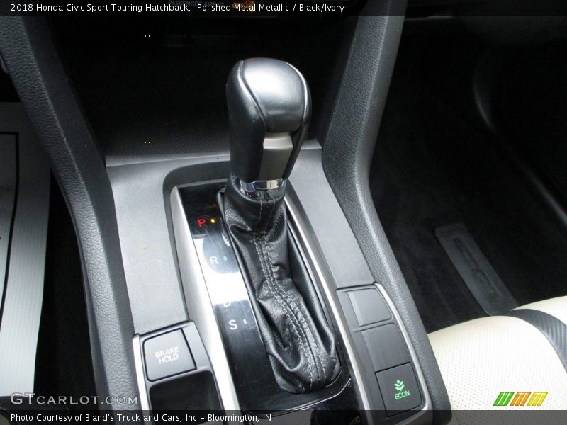 Polished Metal Metallic / Black/Ivory 2018 Honda Civic Sport Touring Hatchback