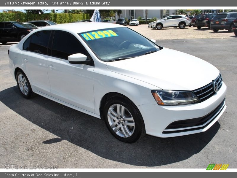 Pure White / Black/Palladium Gray 2018 Volkswagen Jetta S