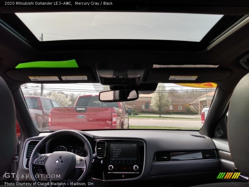 Mercury Gray / Black 2020 Mitsubishi Outlander LE S-AWC