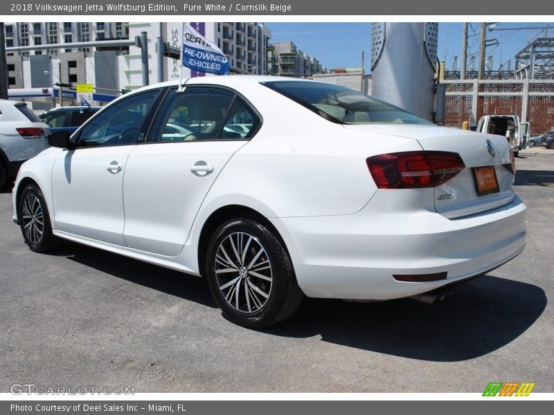 Pure White / Cornsilk Beige 2018 Volkswagen Jetta Wolfsburg Edition