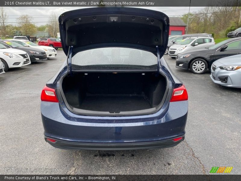 Blue Velvet Metallic / Dark Atmosphere/Medium Ash Gray 2016 Chevrolet Malibu LT