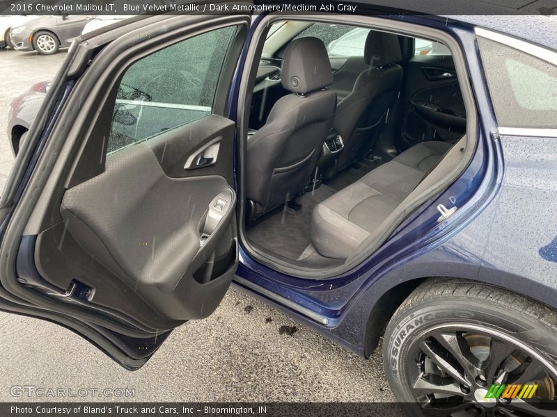 Blue Velvet Metallic / Dark Atmosphere/Medium Ash Gray 2016 Chevrolet Malibu LT