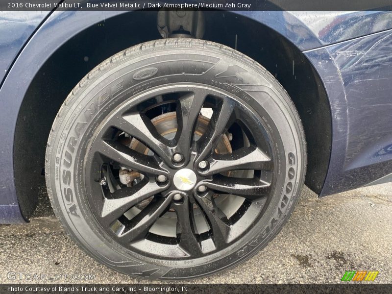 Blue Velvet Metallic / Dark Atmosphere/Medium Ash Gray 2016 Chevrolet Malibu LT