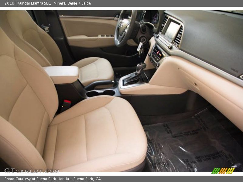 Mineral Beige / Beige 2018 Hyundai Elantra SEL