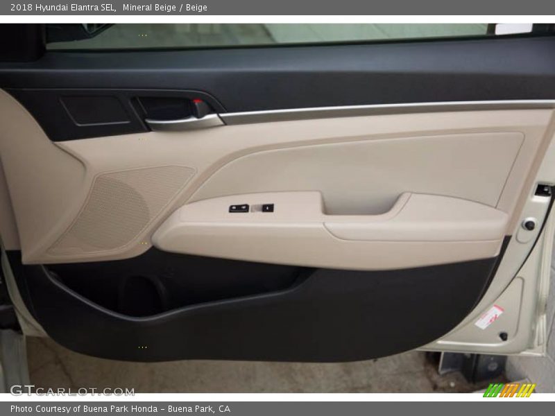 Mineral Beige / Beige 2018 Hyundai Elantra SEL