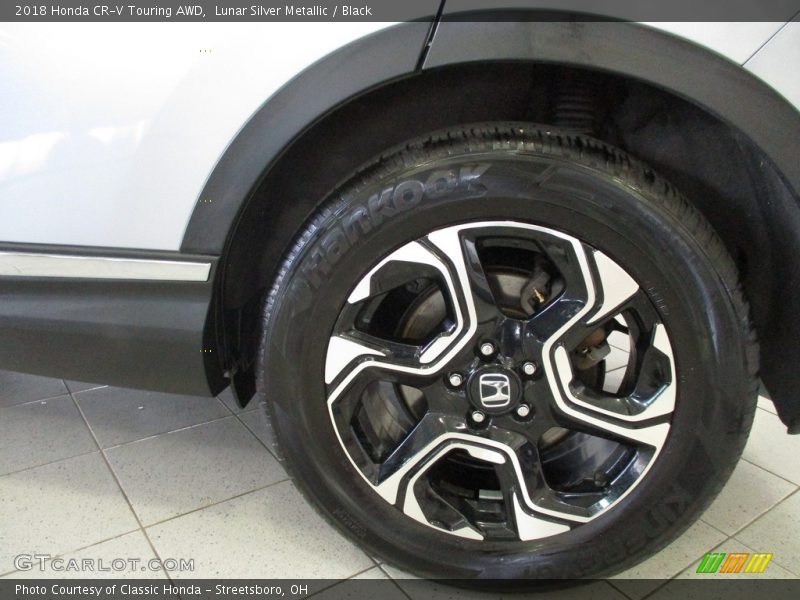 Lunar Silver Metallic / Black 2018 Honda CR-V Touring AWD