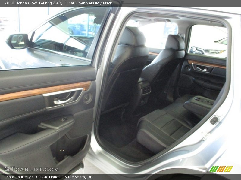Lunar Silver Metallic / Black 2018 Honda CR-V Touring AWD