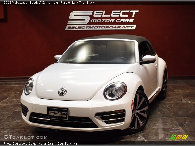 Pure White / Titan Black 2018 Volkswagen Beetle S Convertible