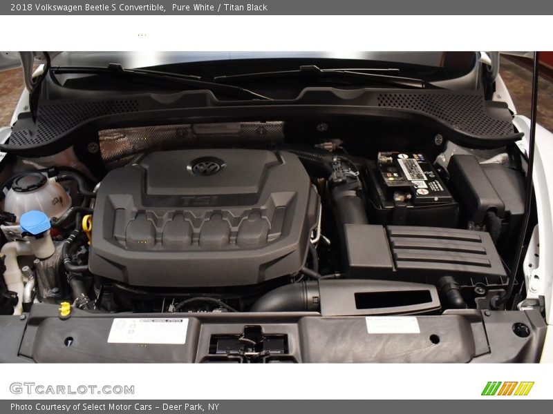 Pure White / Titan Black 2018 Volkswagen Beetle S Convertible