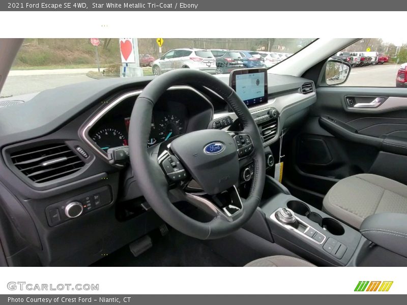Star White Metallic Tri-Coat / Ebony 2021 Ford Escape SE 4WD