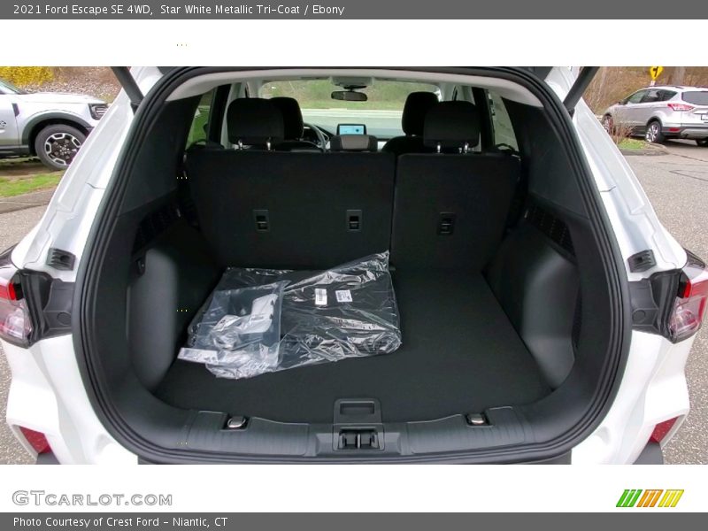 Star White Metallic Tri-Coat / Ebony 2021 Ford Escape SE 4WD