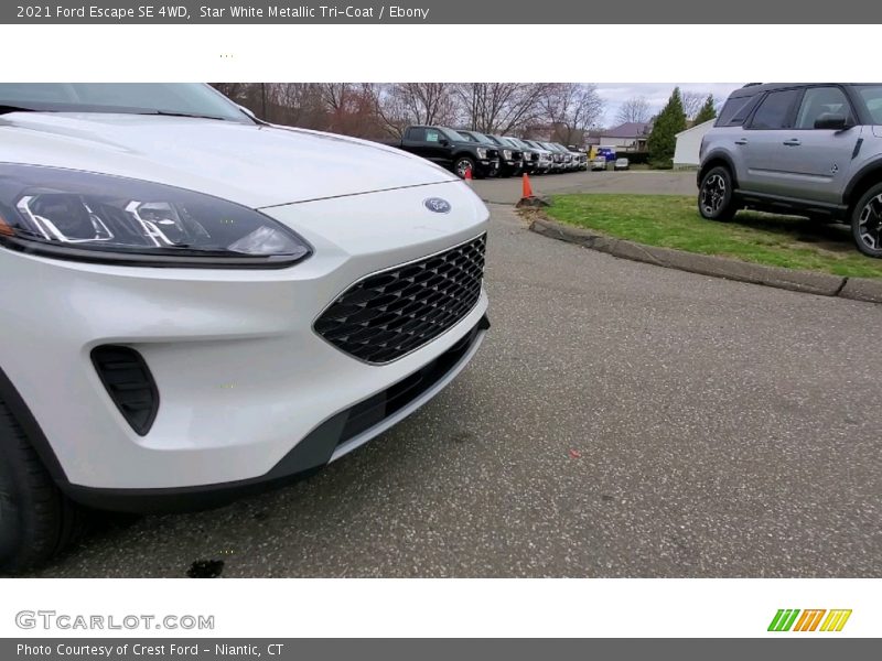 Star White Metallic Tri-Coat / Ebony 2021 Ford Escape SE 4WD