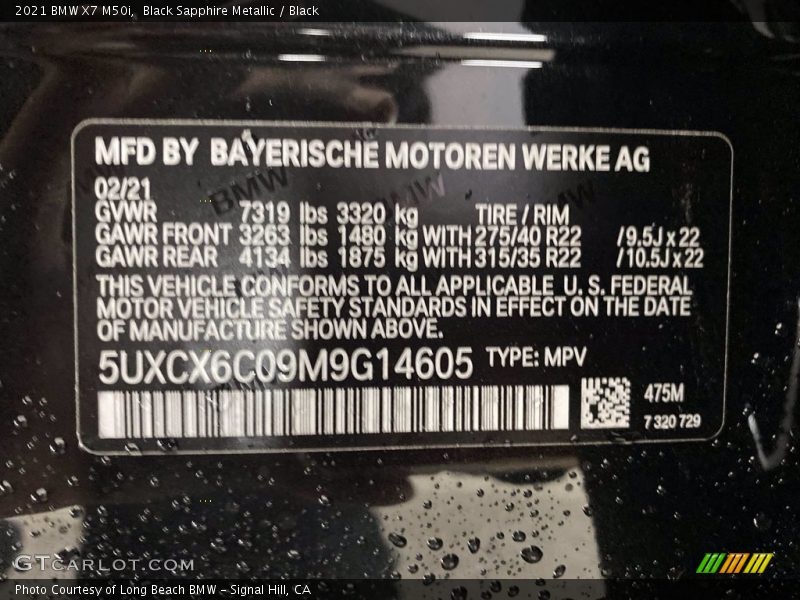 Black Sapphire Metallic / Black 2021 BMW X7 M50i
