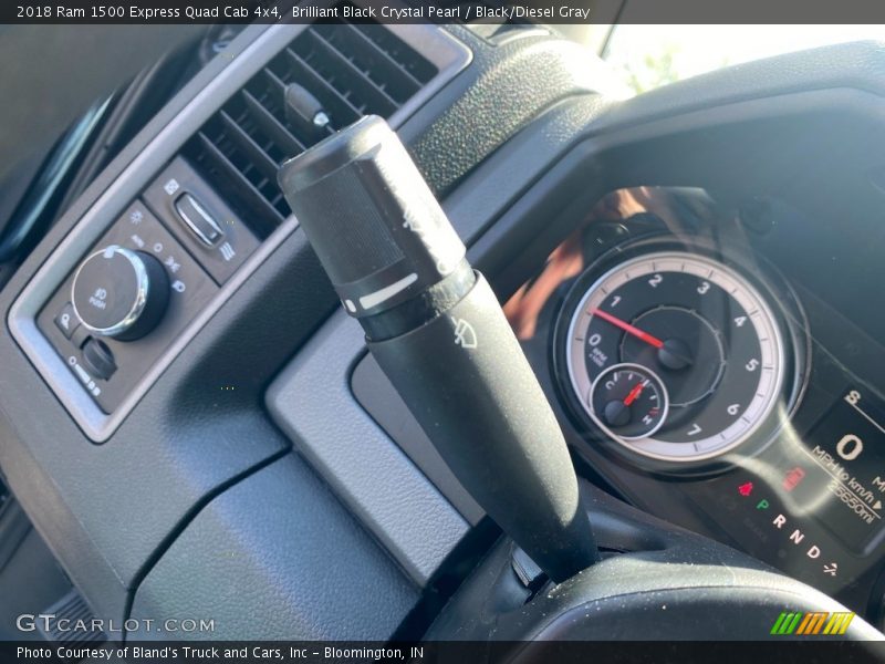 Brilliant Black Crystal Pearl / Black/Diesel Gray 2018 Ram 1500 Express Quad Cab 4x4