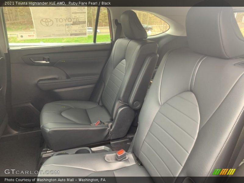 Ruby Flare Pearl / Black 2021 Toyota Highlander XLE AWD