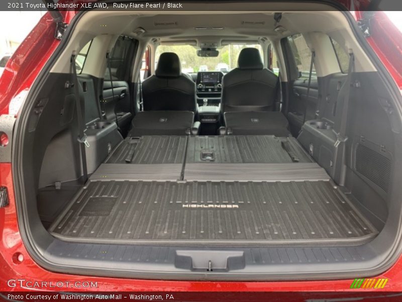 Ruby Flare Pearl / Black 2021 Toyota Highlander XLE AWD