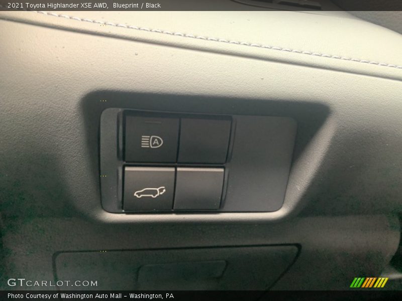 Blueprint / Black 2021 Toyota Highlander XSE AWD